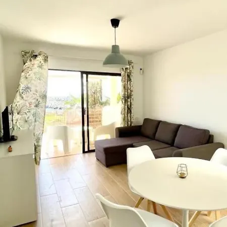 Apartment Casa Del Mar