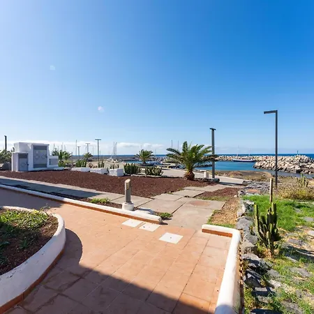 Casa Del Mar - Seafront Living, Sea Views & Golf *
