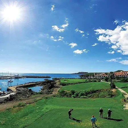 Casa Del Mar - Seafront Living, Sea Views & Golf *